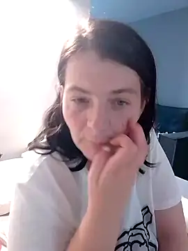 Snapshot of roksa2026 chatting on 06-21-26, 05:57 roksa2026 online show from 06-21-26, 05:57