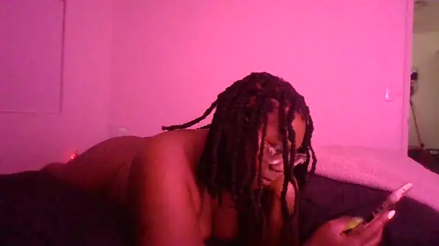 Snapshot of Kokohayes chatting on 02-23-26, 06:03 Kokohayes online show from 02-23-26, 06:03