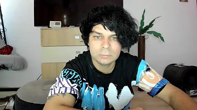 LorenzoBoy99 online show from 01-09-26, 01:29