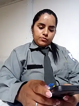 Isabel 3 online show from 02-19-26, 01:13