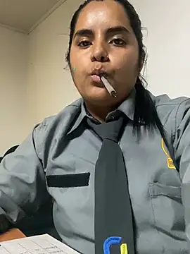 Isabel 3 online show from 02-05-26, 01:56