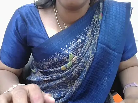 Cute Riyaa22 online show from 02-16-26, 10:58