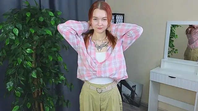 ClairVacio online show from 01-14-26, 02:37