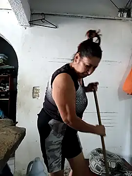 PatriciaGrajales online show from 02-12-26, 02:39