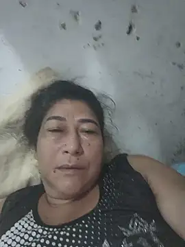 PatriciaGrajales online show from 05-27-26, 01:29