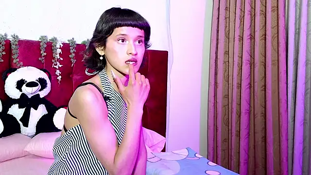 Veronica Lamberth online show from 02-12-26, 04:56