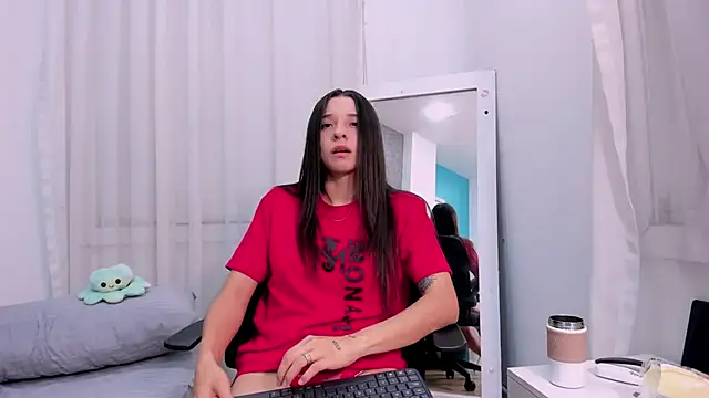 ViictoriiaSaenz online show from 04-08-26, 06:15