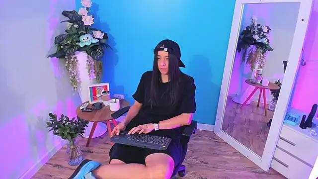 ViictoriiaSaenz online show from 02-24-26, 04:46