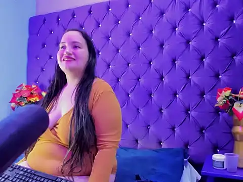 Snapshot of MiaRouss69 chatting on 01-31-26, 08:18 MiaRouss69 online show from 01-31-26, 08:18