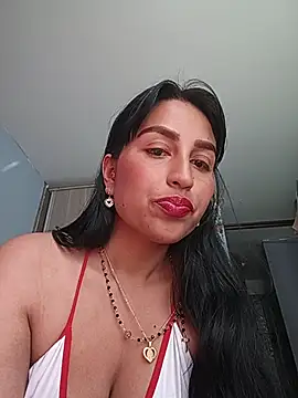 LunaRouuse  online show from 07-28-26, 02:35