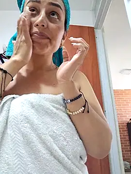 LunaRouuse  online show from 02-21-26, 04:31