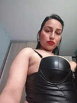 LunaRouuse  online show from 07-24-26, 01:51