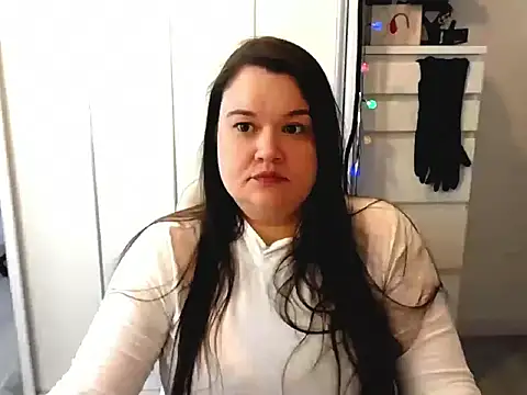 Snapshot of HollyDanceSoul chatting on 02-24-26, 08:26 HollyDanceSoul online show from 02-24-26, 08:26