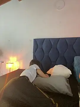 uncontrolled fire online show from 05-03-26, 08:34