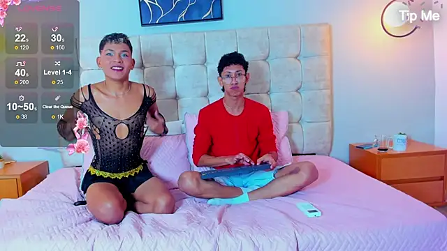 twink royale18 online show from 01-12-26, 05:53