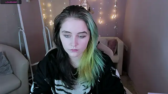 Snapshot of RubyMyst chatting on 02-26-26, 09:04 RubyMyst online show from 02-26-26, 09:04