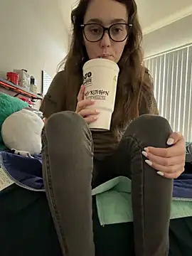 julia4thewin online show from 03-04-26, 09:11