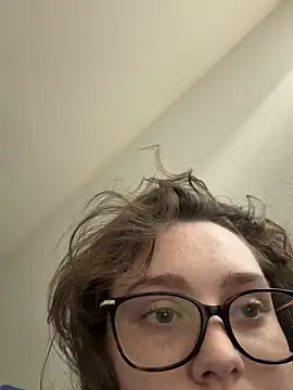 julia4thewin online show from 03-25-26, 10:08