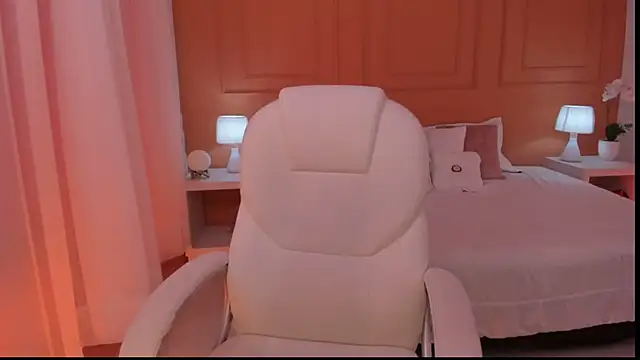 Abriil cutee online show from 06-11-26, 01:08