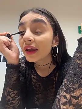 Abriil cutee online show from 03-06-26, 04:35