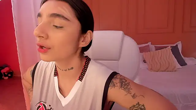 Abriil cutee online show from 06-09-26, 01:34