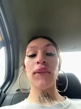 lizz lunna online show from 04-23-26, 04:41