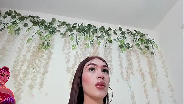 lizz lunna online show from 07-10-26, 07:36