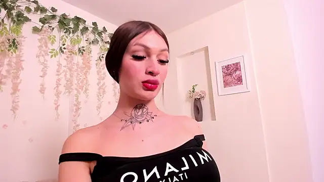 lizz lunna online show from 03-16-26, 09:28