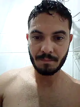 Snapshot of Vavai30 chatting on 02-17-26, 04:32 Vavai30 online show from 02-17-26, 04:32