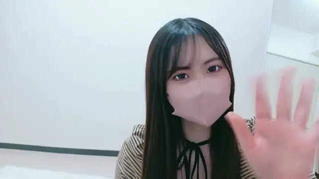 Snapshot of Miria-pq chatting on 02-27-26, 09:25 Miria-pq online show from 02-27-26, 09:25