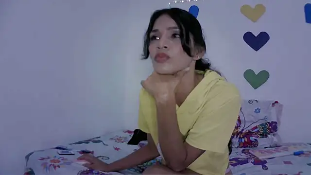 Mia Suarez7 online show from 03-27-26, 12:41