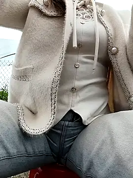 Snapshot of Mimi_sweet1 chatting on 01-11-26, 02:18 Mimi sweet1 online show from 01-11-26, 02:18