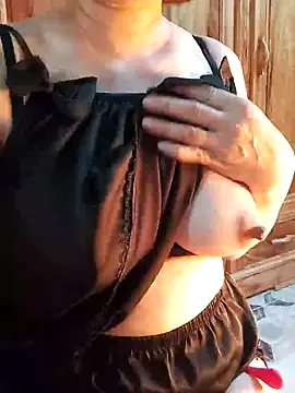 Myna 999 online show from 02-08-26, 03:32