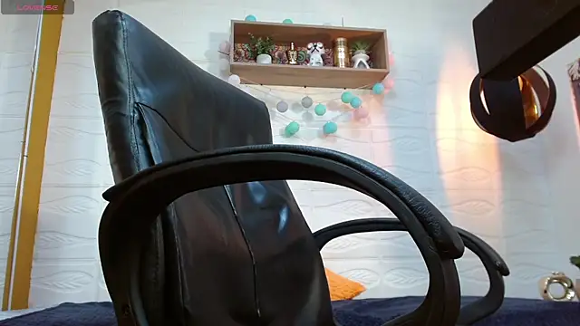 Snapshot of mazenrois chatting on 01-09-26, 05:47 mazenrois online show from 01-09-26, 05:47