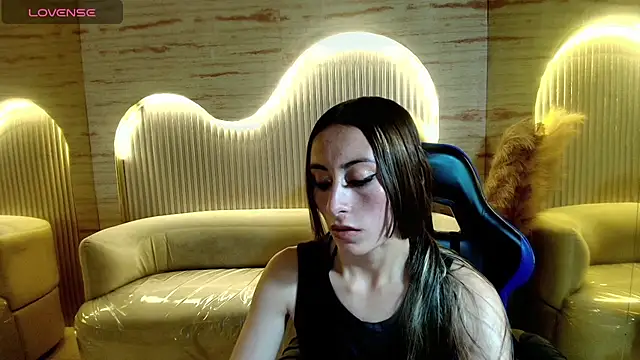 katalina r  online show from 04-30-26, 08:16