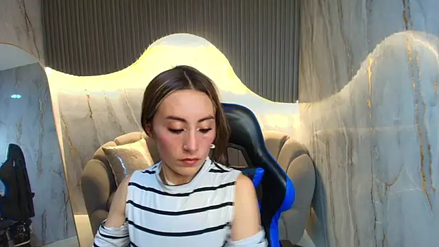 katalina r  online show from 02-12-26, 03:28