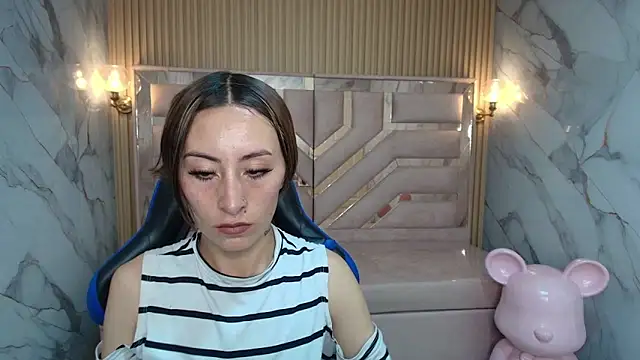 katalina r  online show from 03-15-26, 12:34