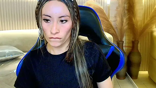 katalina r  online show from 02-08-26, 03:21