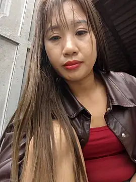 Snapshot of apple0011 chatting on 02-26-26, 04:01 apple0011 online show from 02-26-26, 04:01