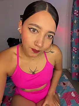 Carita traviesa4 online show from 04-15-26, 02:39