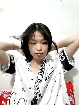 Snapshot of Chammy720 chatting on 05-13-26, 02:02 Chammy720 online show from 05-13-26, 02:02
