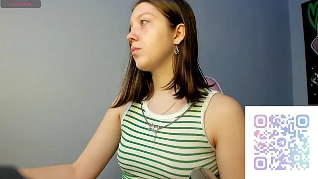 Snapshot of Casandra_Joness chatting on 03-01-26, 01:05 Casandra Joness online show from 03-01-26, 01:05