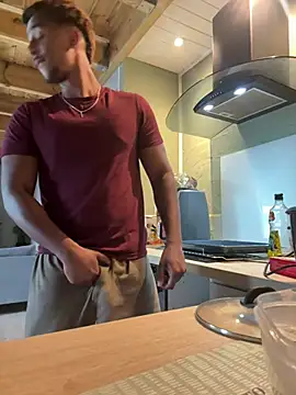 Snapshot of Axel_black10 chatting on 03-01-26, 11:54 Axel black10 online show from 03-01-26, 11:54