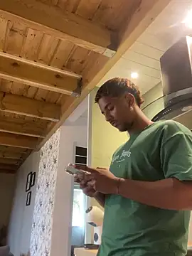 Snapshot of Axel_black10 chatting on 02-28-26, 09:20 Axel black10 online show from 02-28-26, 09:20