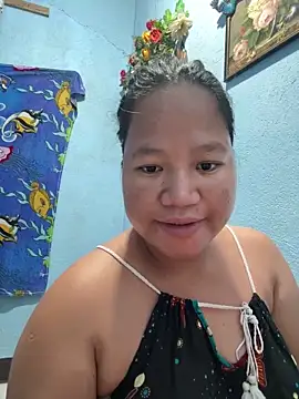 Snapshot of Hottie_Pussy chatting on 06-12-26, 06:00 Hottie Pussy online show from 06-12-26, 06:00