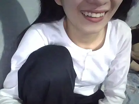 berry alma06 online show from 02-10-26, 03:00