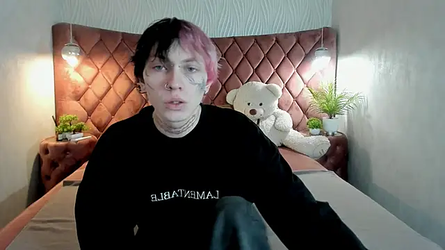 MikkiBev online show from 01-10-26, 07:31