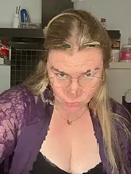 SexyBlondJoanna online show from 02-18-26, 08:38