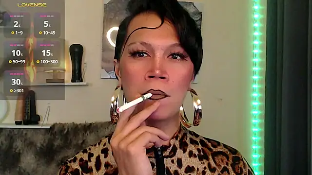deliciousClaire online show from 04-07-26, 05:15