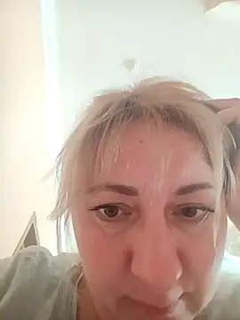 Katrina9911 online show from 04-22-26, 09:16